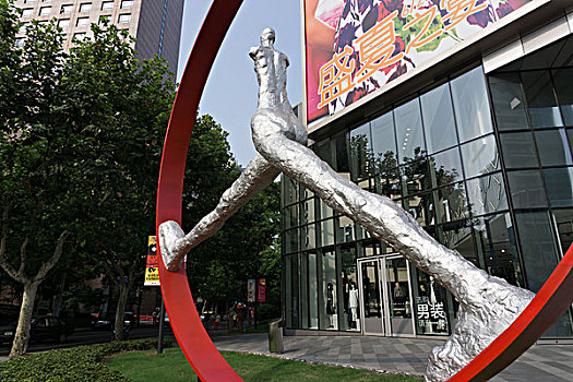 上海晶彩百货购物中心雕塑