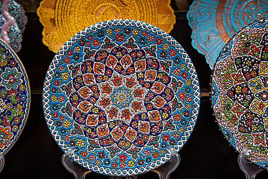 迪拜迪拜湾旅游船码头小商品市场阿拉伯瓷器摊