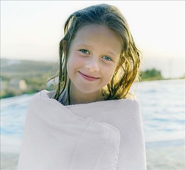 女孩,毛巾,游泳池,微笑