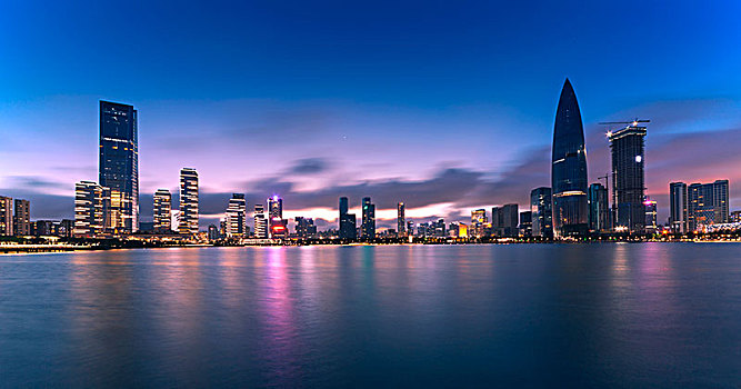 中国广东深圳南山后海湾都市夜景