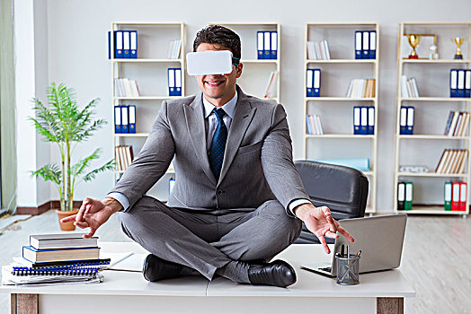 商务人士,虚拟现实,眼镜,沉思,书桌,上面