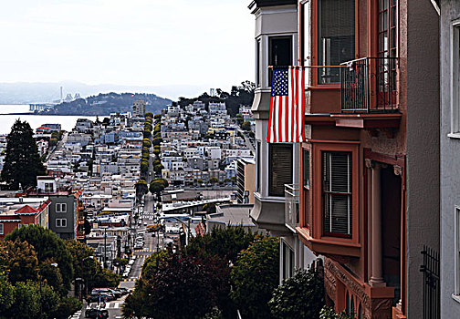 旧金山九曲花街,lombardstreet