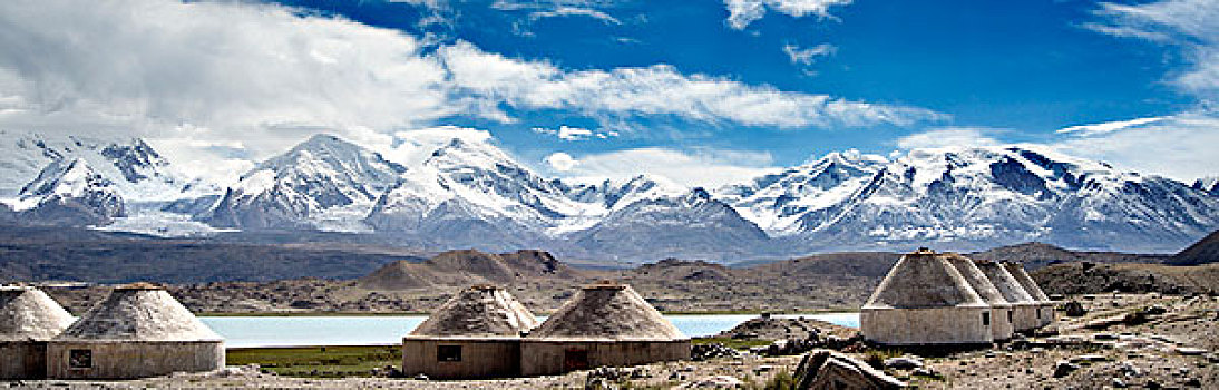 新疆,帕米尔高原,雪山,湖泊