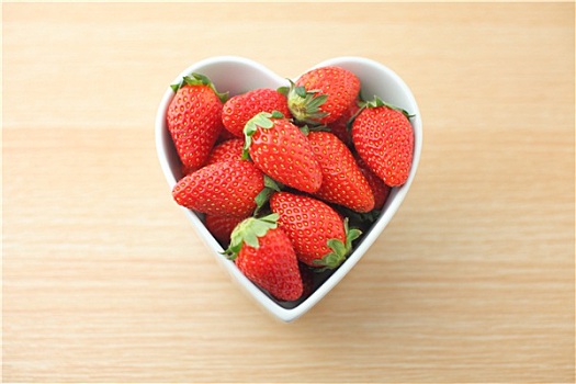 草莓,心形,碗