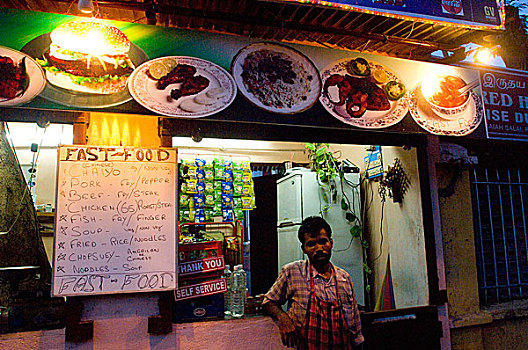 快餐,餐馆,靠近,神圣,心形,耶稣,天主教,教堂,印度,八月,2007年