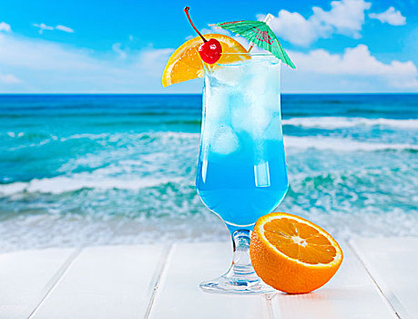 蓝橙酒,鸡尾酒,海滩