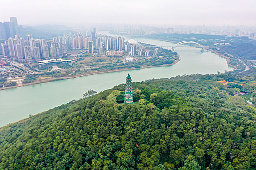 航拍广西南宁青秀山风景区龙象塔