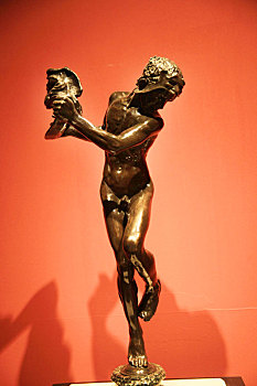 河南省博物院珍藏的法国雕塑家阿尔佛雷德,吉尔伯特的雕塑作品,戏剧与悲剧,这就是生活
