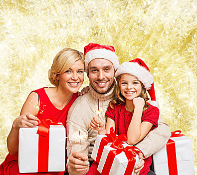 圣诞节,休假,家庭,人,概念,高兴,母亲,父亲,小女孩,圣诞老人,帽子,礼盒,黄色,上方,背景