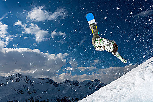 滑雪板玩家,跳跃,雪,斜坡