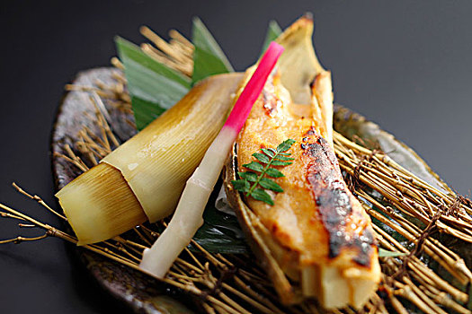 烤制食品,竹笋,味增,日本