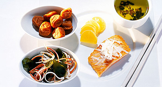 日本,早餐,味噌汤,三文鱼,李子,萝卜