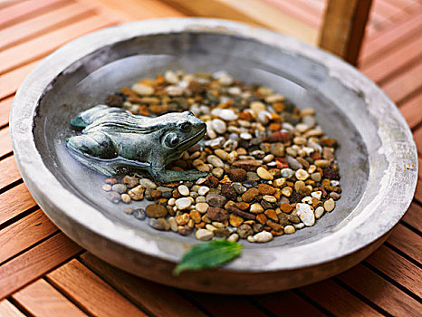 鸟澡盆,金属,青蛙,装饰,石头