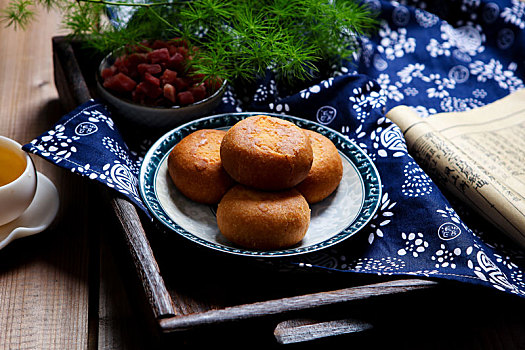 中秋节传统特色美食云南火腿月饼