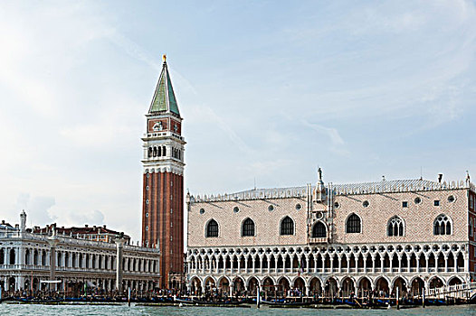 圣马可广场,宫殿,钟楼,威尼斯,意大利