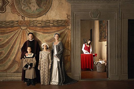 女孩,熨烫,中世纪,家庭,托斯卡纳,意大利