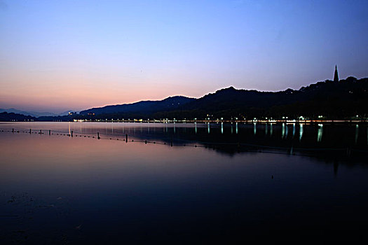 杭州北山路夜景