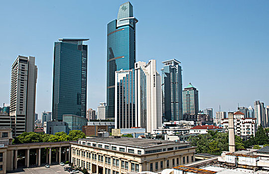 上海市区建筑