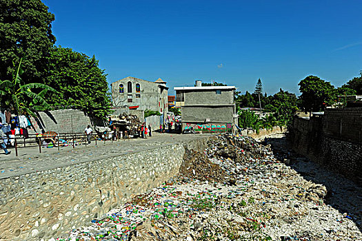 haiti,port,au,prince,garbage,in,dried,up,river