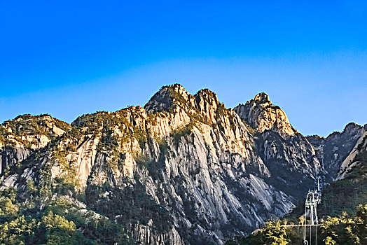 安徽省黄山市黄山风景区天都峰自然景观