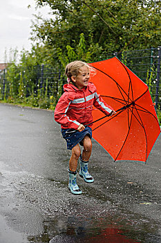 女孩,伞,跳跃,道路,雨,巴登符腾堡,德国,欧洲