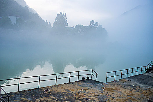 云和湖,湖,早晨,雾气,氤氲,桥,船,电站