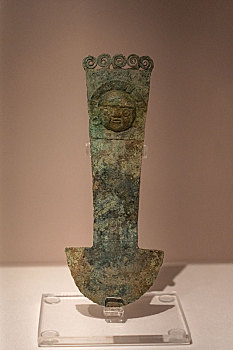 秘鲁西坎国家博物馆藏西坎文化青铜杜米刀