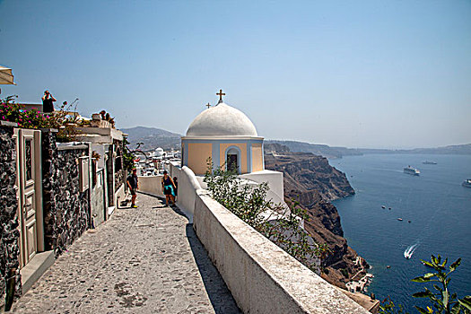 希腊圣托里尼费拉岛屿山顶的民居