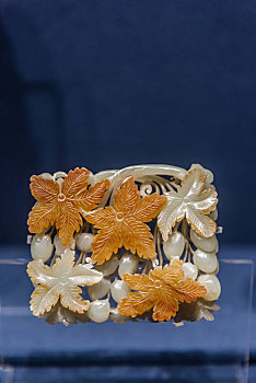 上海博物馆的金代玉器葡萄纹饰