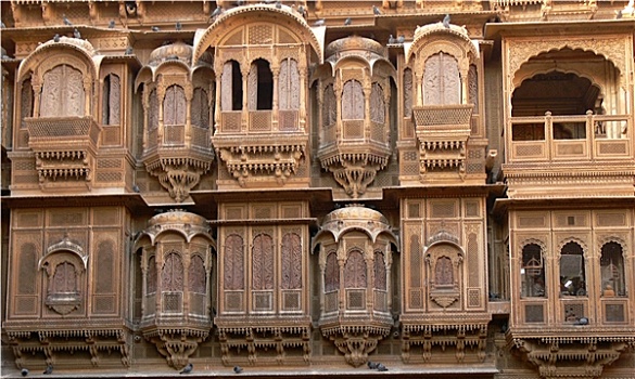 哈维利建筑,印度