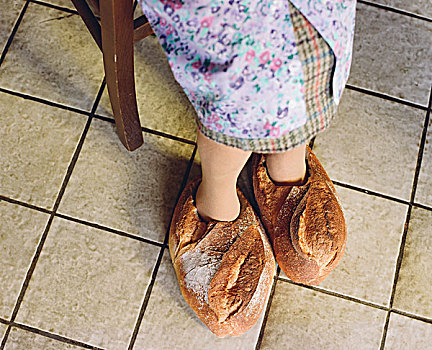 祖母,鞋,面包