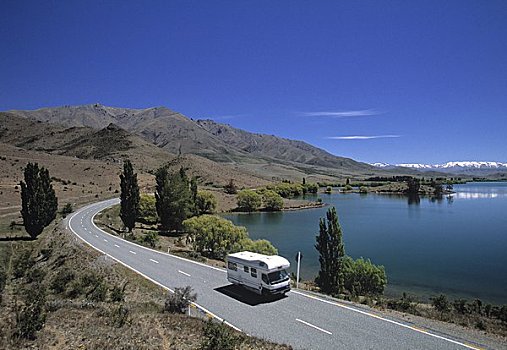 野营车,途中,瓦纳卡湖,南岛,新西兰