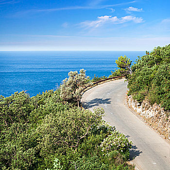 山,公路,蓝天,海洋,背景