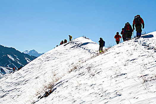 徒步天山雪山