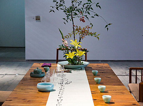 茶道,案台,花,茶文化,青瓷,书画,传统文化,宣纸,茶艺师,茶杯,杯子