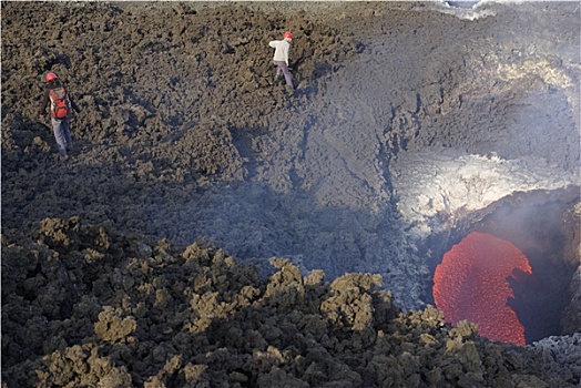 埃特纳火山,火山岩