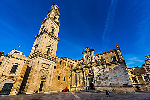 大教堂,圣母玛利亚,大教堂广场,普利亚区,意大利