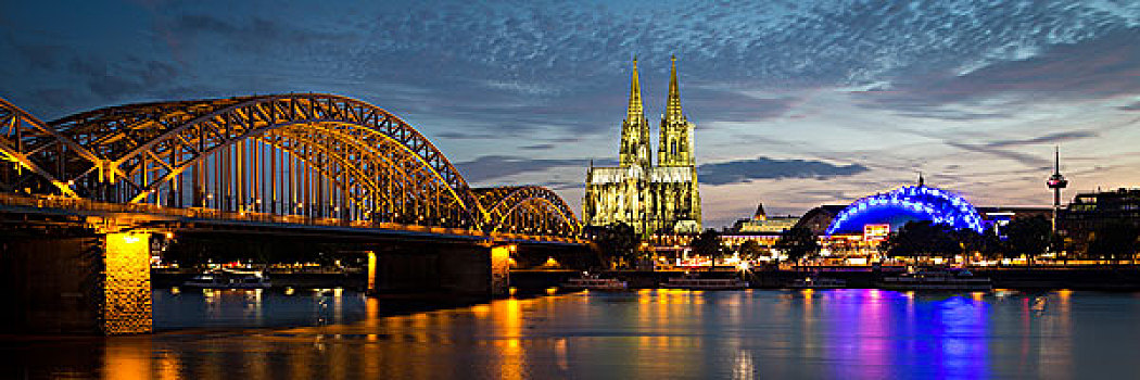 科隆,黄昏,莱茵河,霍恩佐伦大桥,大教堂,音乐,圆顶,电视塔,北莱茵威斯特伐利亚,德国,欧洲