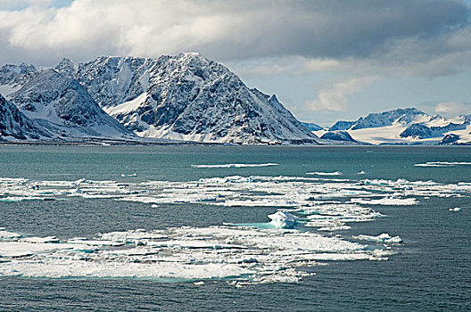 挪威,斯瓦尔巴群岛,斯匹次卑尔根岛,浮冰,崎岖,景色,结冰,风景