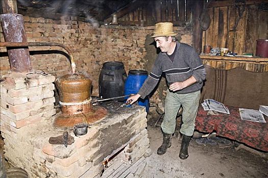 男人,帽子,罗马尼亚人,酿酒厂,特兰西瓦尼亚,罗马尼亚,欧洲