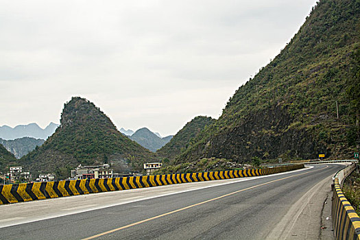 山地公路速度与激情