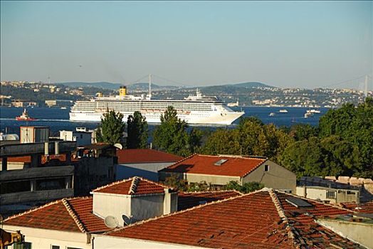游船,博斯普鲁斯海峡,伊斯坦布尔,土耳其