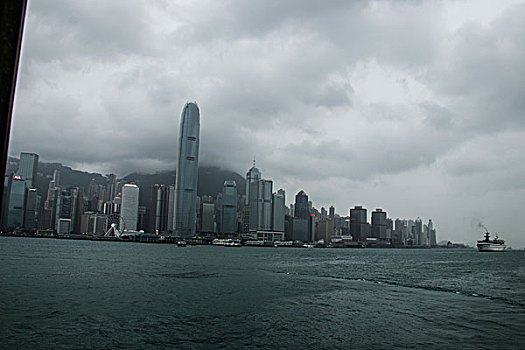 香港