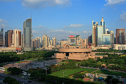 上海人民广场,上海博物馆