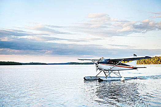 水上飞机,水獭,湖,萨斯喀彻温,加拿大