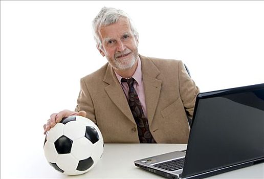 破旧,商务人士,工作,笔记本电脑,足球,书桌