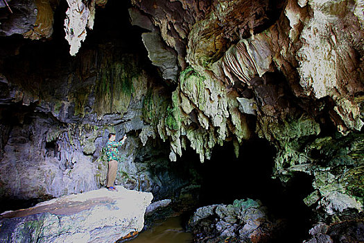 乌江龚滩峡谷