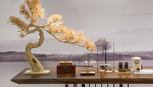 新中式室内设计书法台,木桌上摆放毛笔架,镇纸,茶壶摆件
