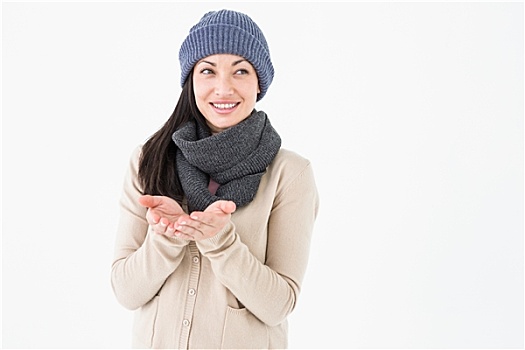 美女脱了上衣揪痧视频