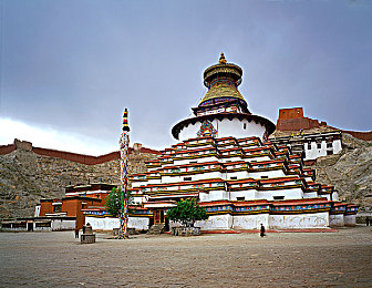 西藏白居寺图片